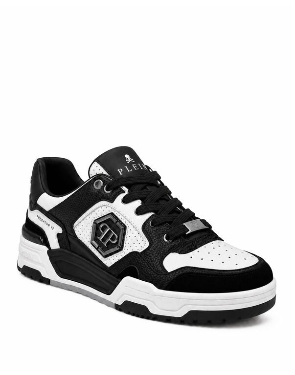 Plein Low Top Predator V2 Black/White