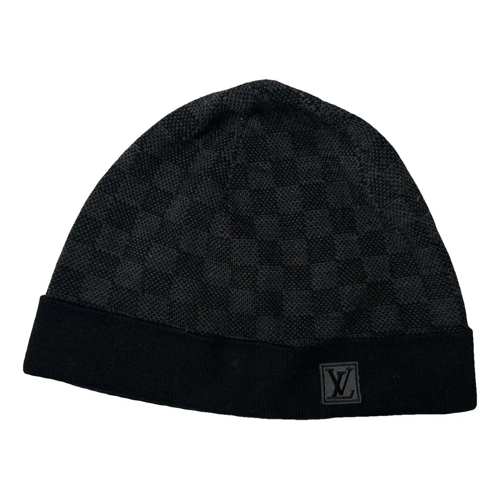 Louis Beanie Black