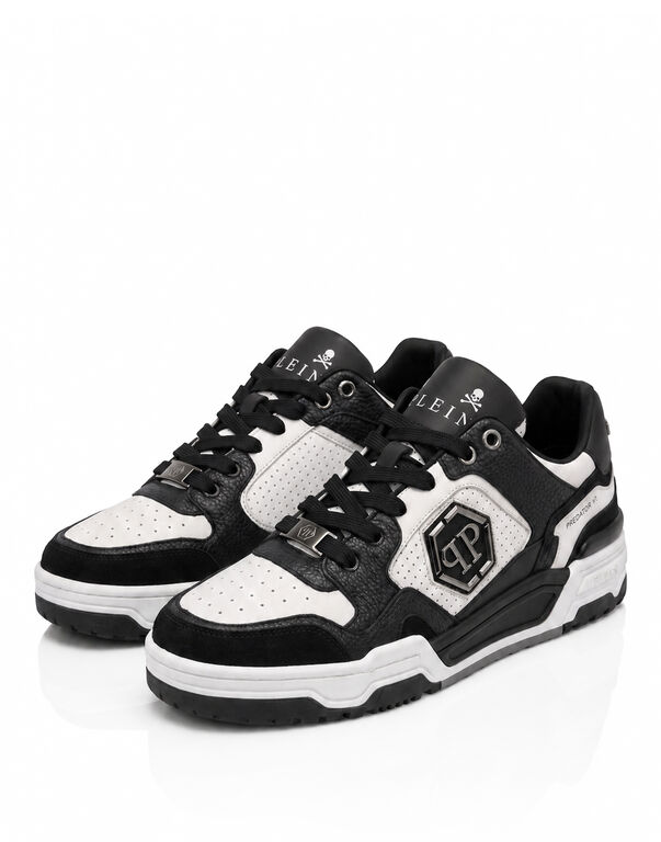 Plein Low Top Predator V2 Black/White
