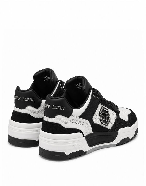 Plein Low Top Predator V2 Black/White