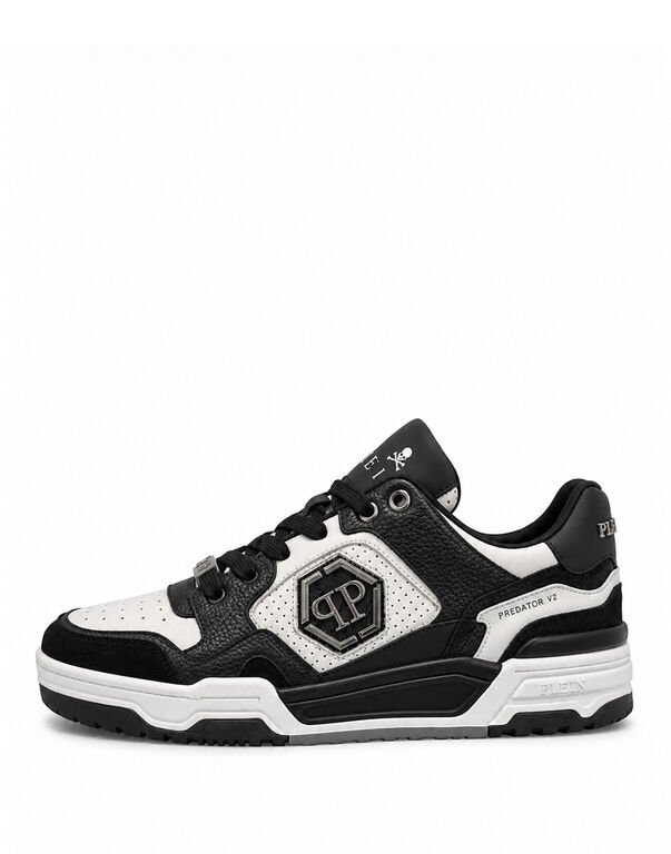 Plein Low Top Predator V2 Black/White