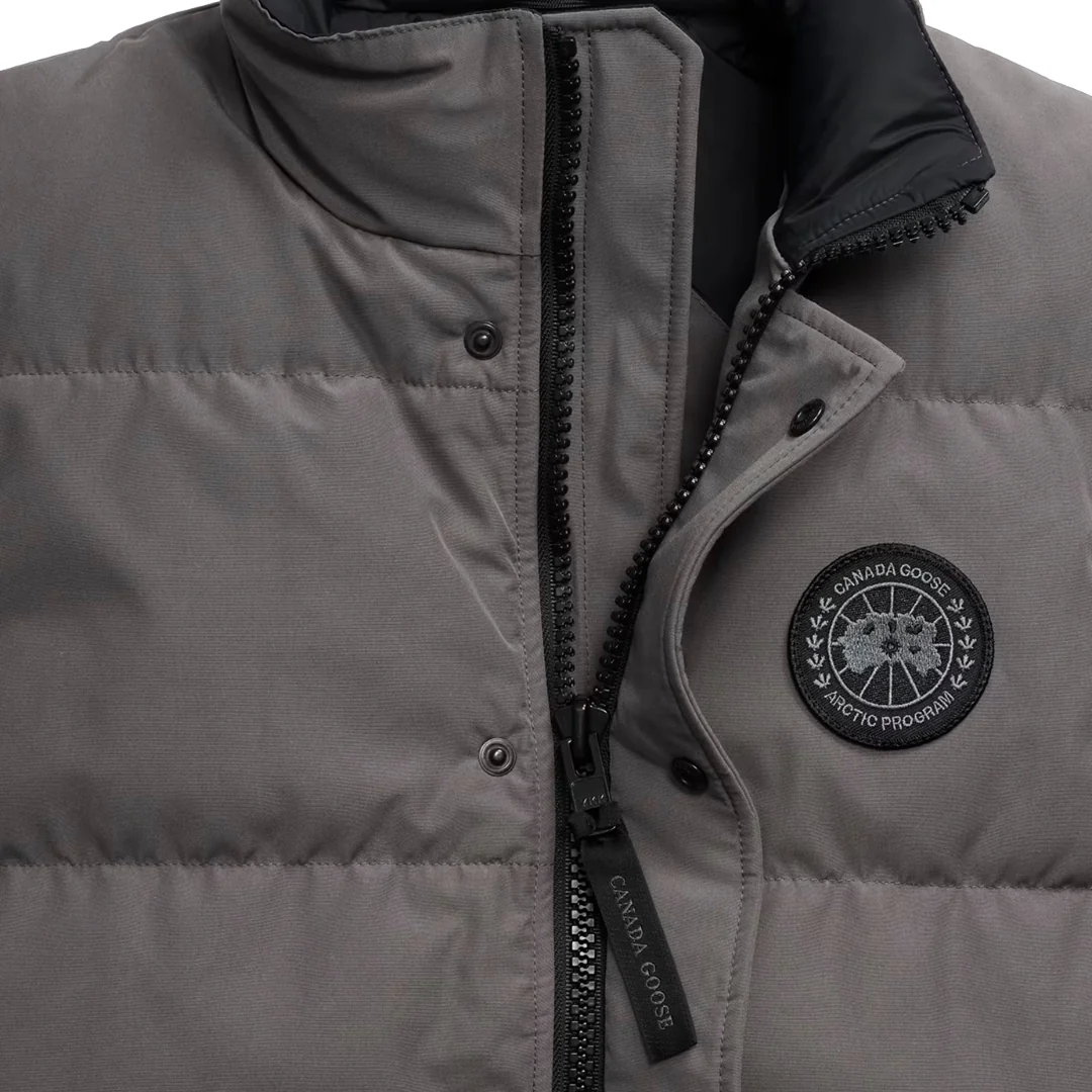 Goose Grey Vest Black Label
