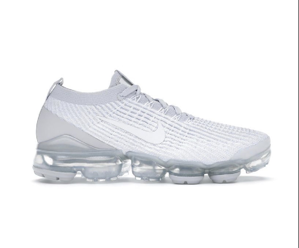 NKE Vapormax FlyKnit 3.0 Triple White