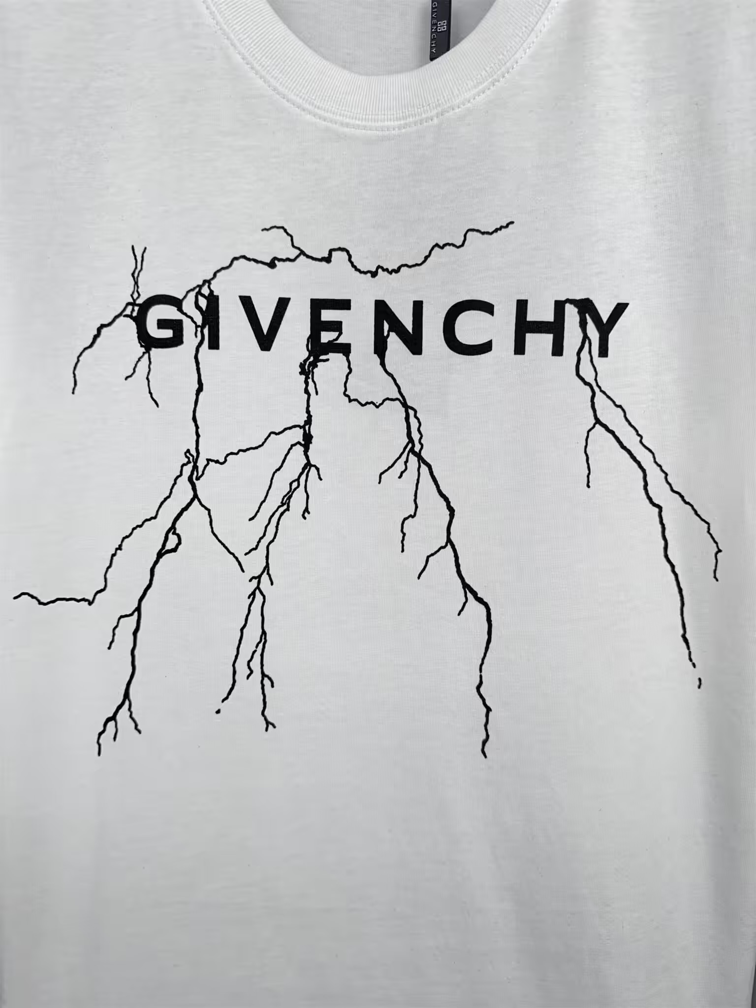 Gvnchy t-shirt in White