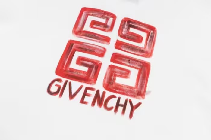 Gvnchy t-shirt in White